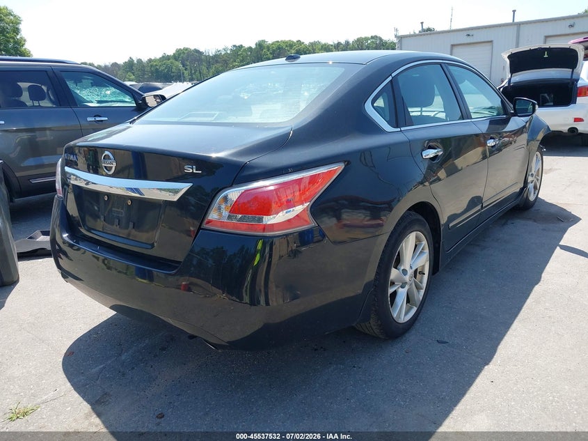 2015 NISSAN ALTIMA auction photo 4