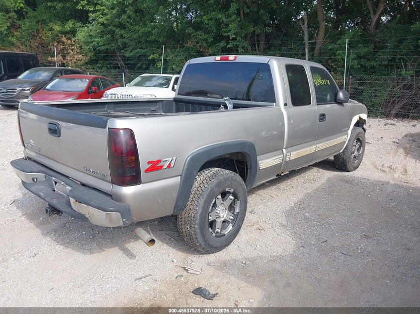 2000 CHEVROLET SILVERADO PICKUP 5.3L V-8 285HP