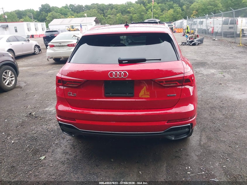 AUDI Q3 - zdjęcie 16