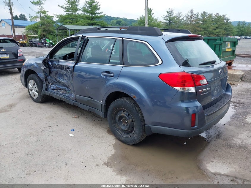 2013 SUBARU OUTBACK auction photo 3