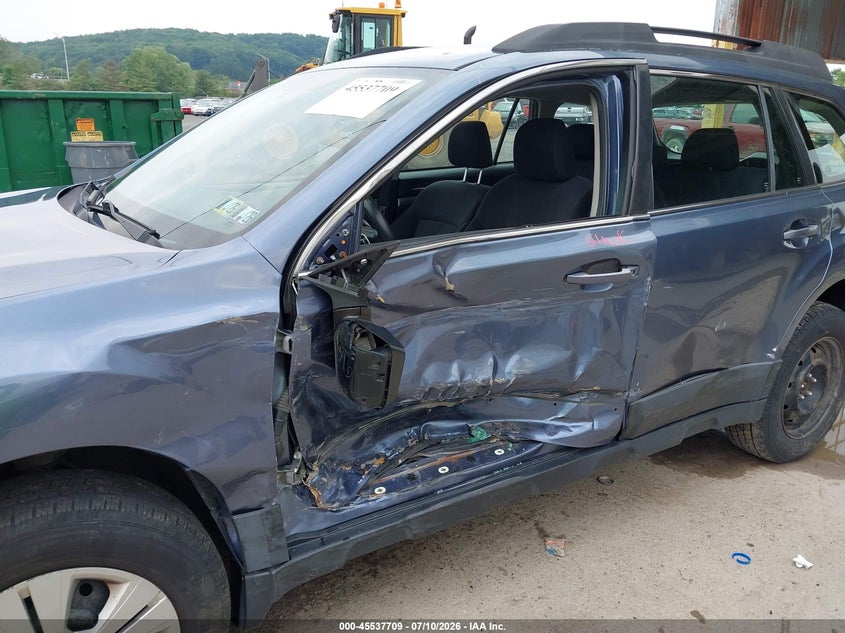 2013 SUBARU OUTBACK auction photo 6