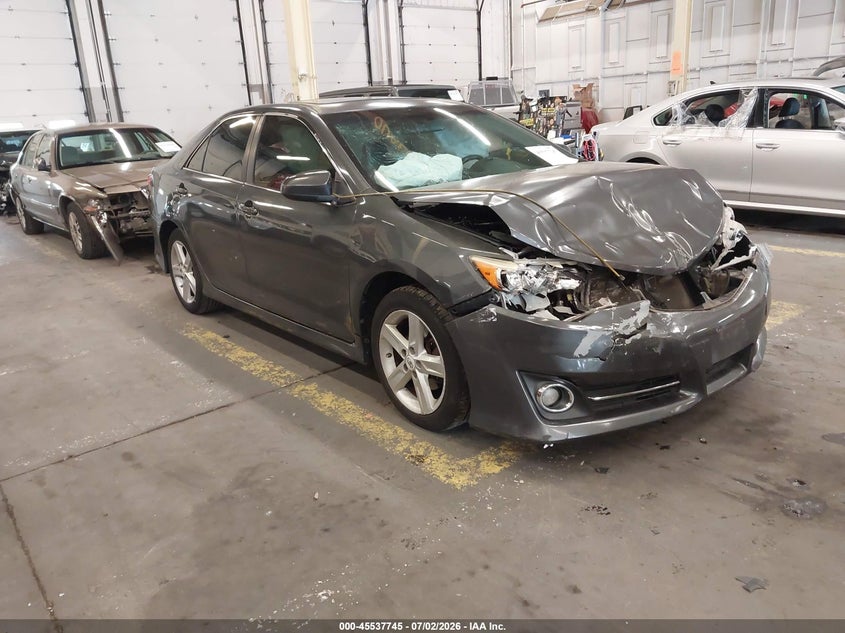 2012 TOYOTA CAMRY auction photo 1