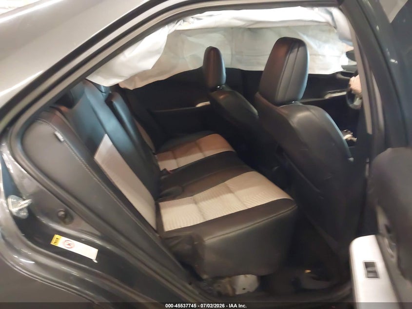 2012 TOYOTA CAMRY auction photo 8