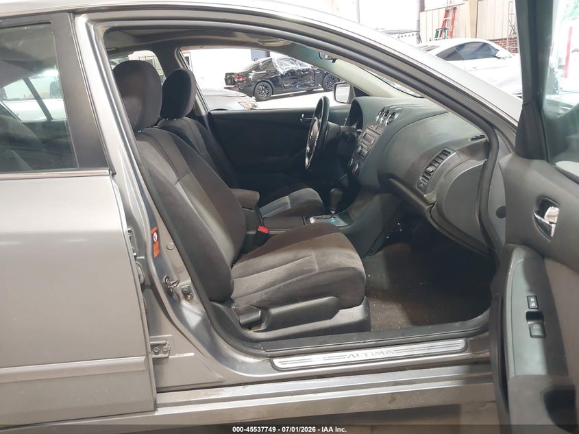 2009 NISSAN ALTIMA auction photo 5
