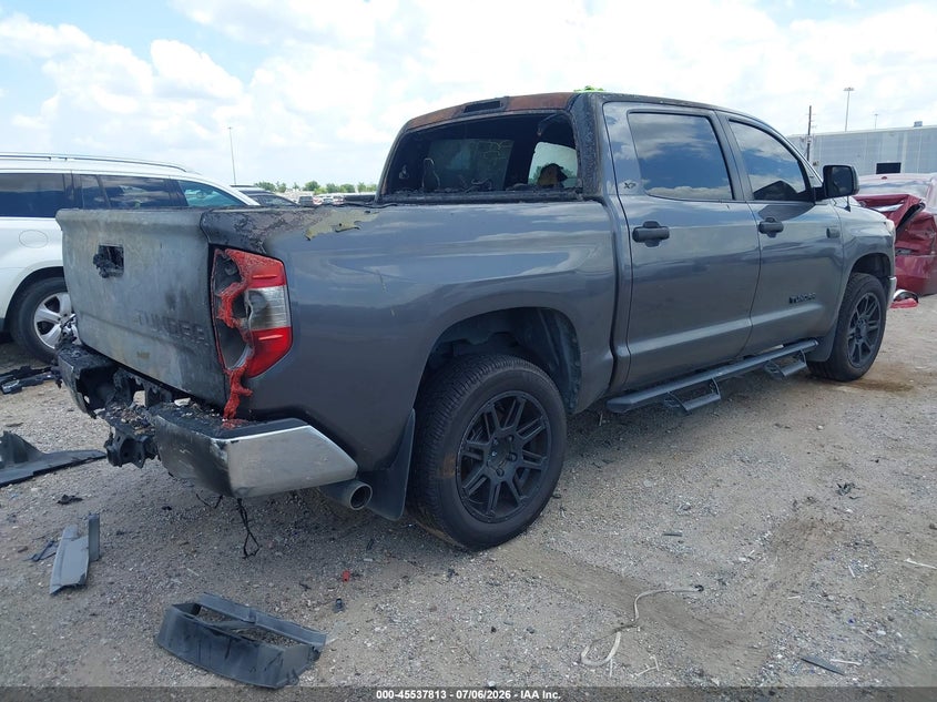 2019 TOYOTA TUNDRA auction photo 4