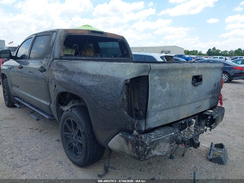 2019 TOYOTA TUNDRA auction photo 6