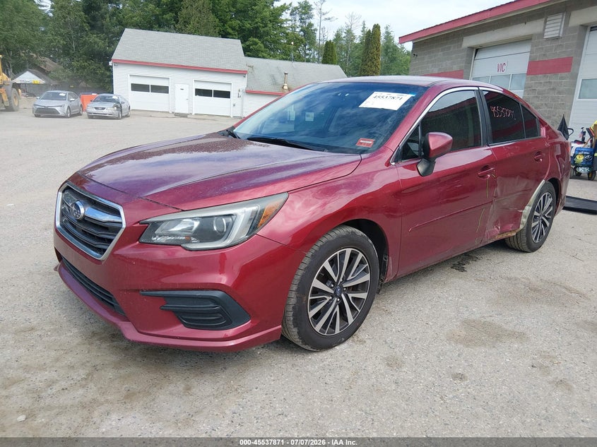 2018 Subaru Legacy, Левый бок, IAAI, VIN 4S3BNAC68J3014809 — фото 2