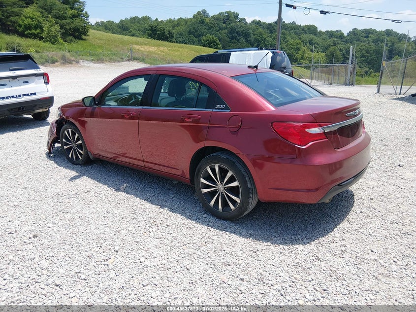 Vin: 1c3ccbhg2cn327240, lot: 46036142, chrysler 200 s 20123