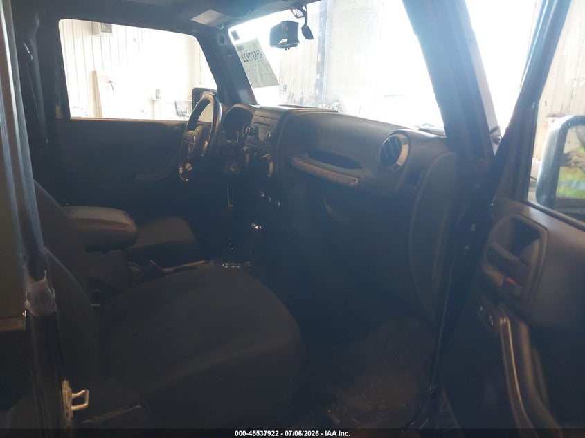 2015 JEEP WRANGLER auction photo 5