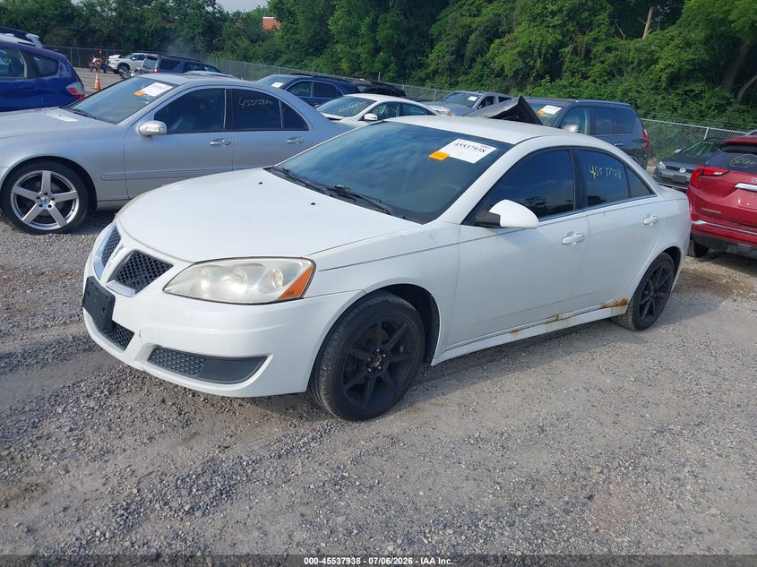 2010 Pontiac G6 1G2ZA5E03A4147387 photo 1