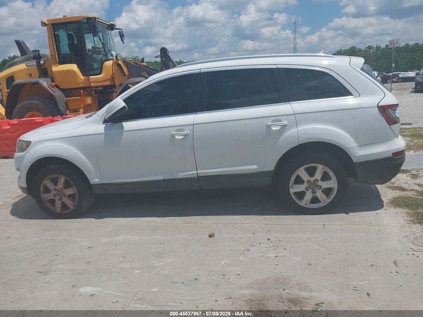 AUDI Q7 2011 VIN WA1CGAFE6BD003590