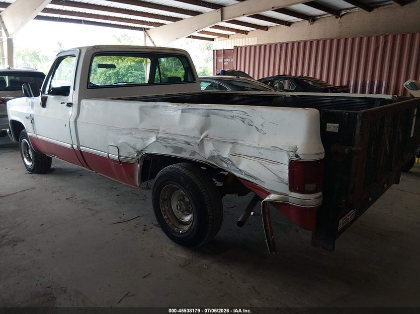 1986 CHEVROLET C10 auction photo 3