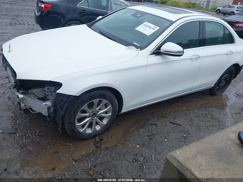 2017 MERCEDES-BENZ E 300 auction photo 2