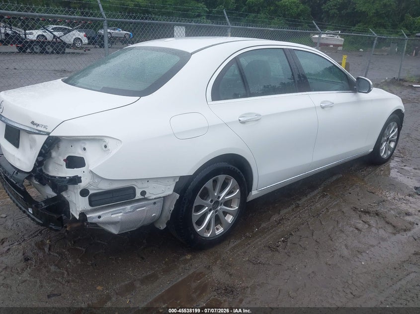 2017 MERCEDES-BENZ E 300 auction photo 4