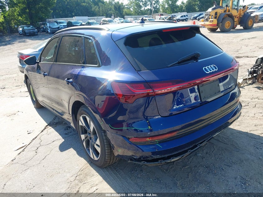 2022 Audi E-Tron Premium Quattro VIN: WA1AAAGE4NB012120 Lot: 45538203