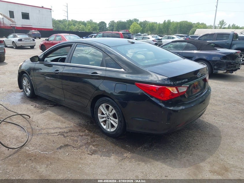 2013 HYUNDAI SONATA auction photo 3