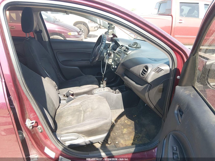 2017 MITSUBISHI MIRAGE G4 auction photo 5