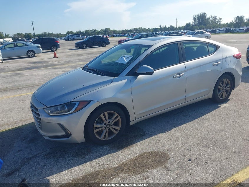 2018 HYUNDAI ELANTRA auction photo 2