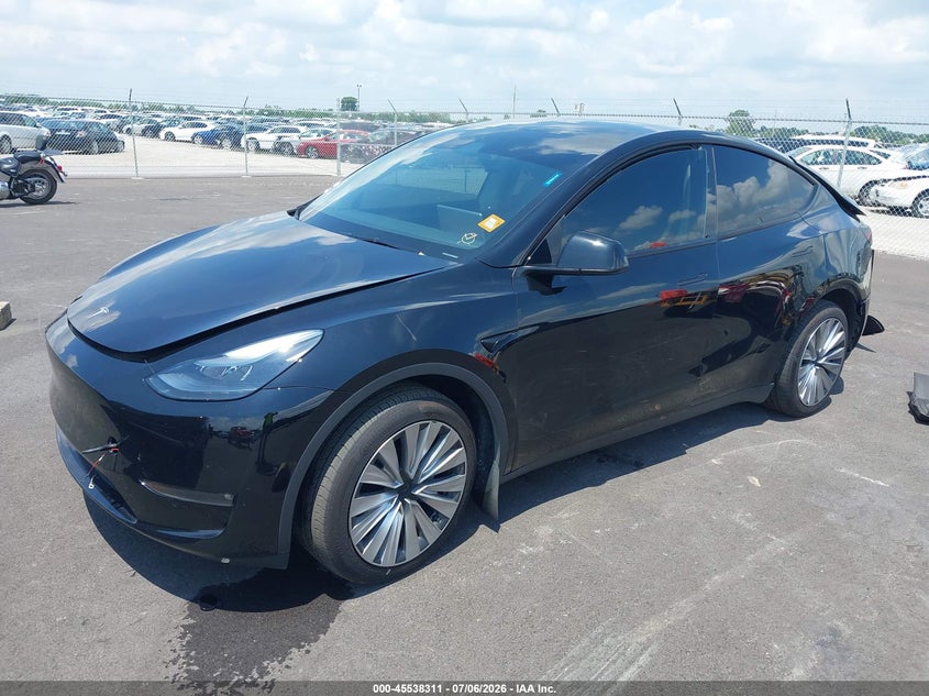 2025 TESLA MODEL Y auction photo 2