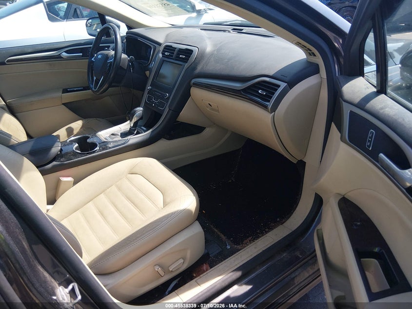 2016 FORD FUSION auction photo 5