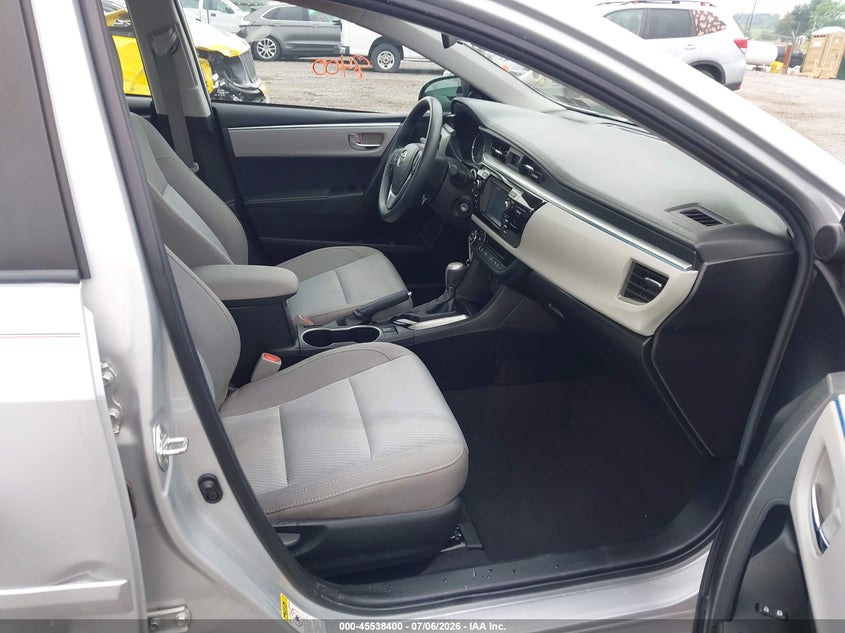 2016 TOYOTA COROLLA auction photo 5