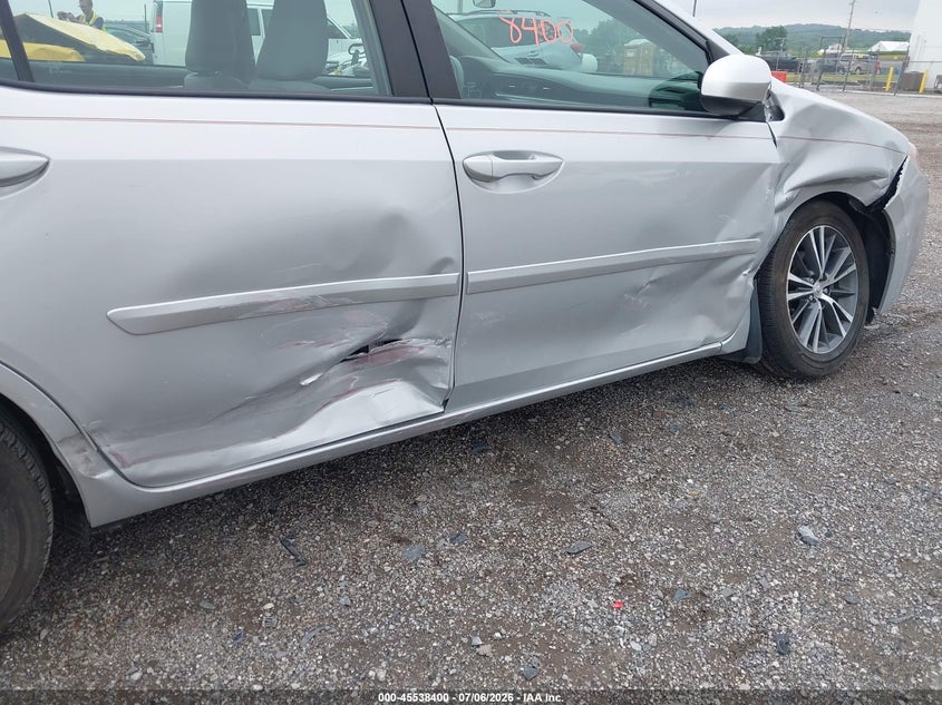 2016 TOYOTA COROLLA auction photo 6