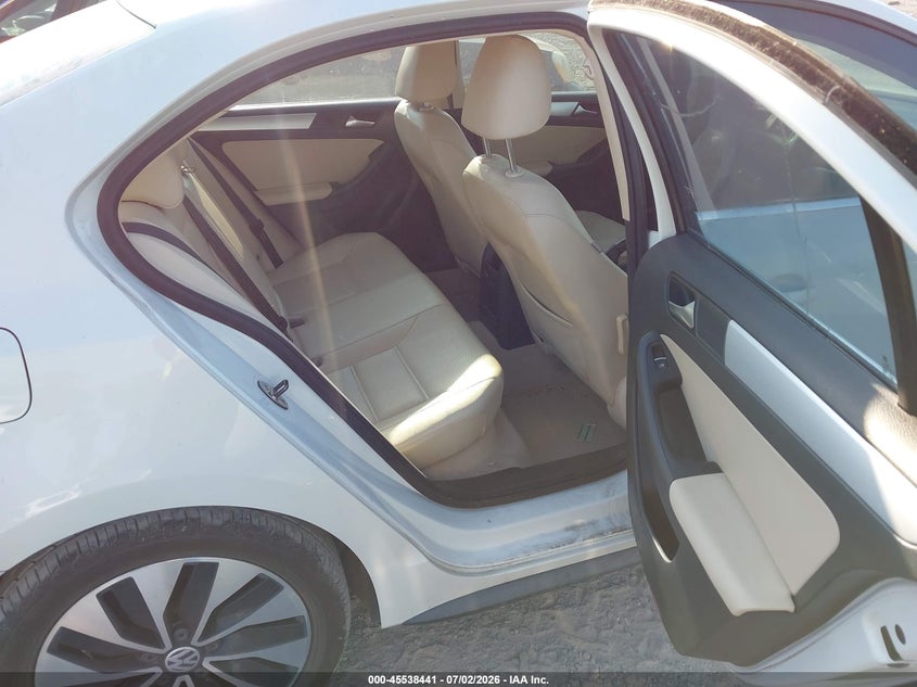 2013 VOLKSWAGEN JETTA HYBRID auction photo 8