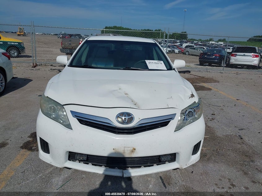 2011 TOYOTA CAMRY HYBRID auction photo 6