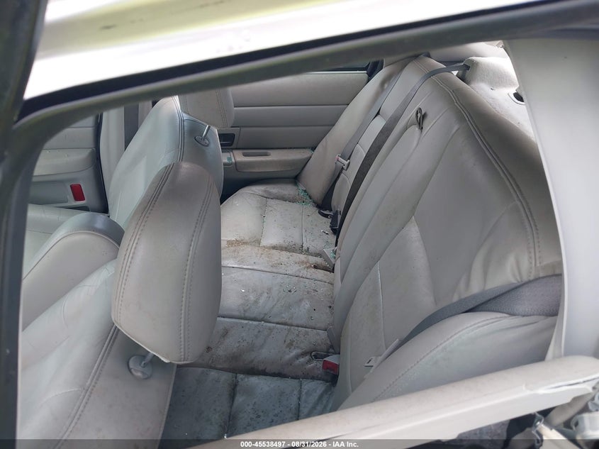FORD CROWN VICTORIA 2003 VIN 2FAFP74W23X223844