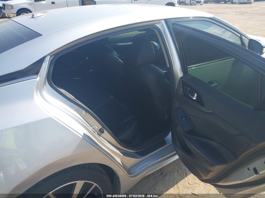 2021 NISSAN MAXIMA auction photo 8