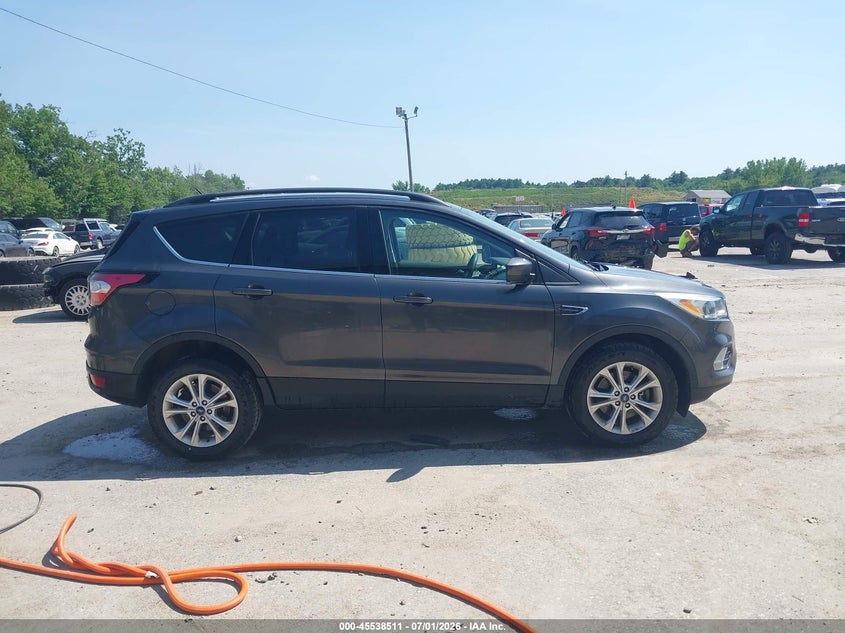 AtlanticExpress - Ford Escape