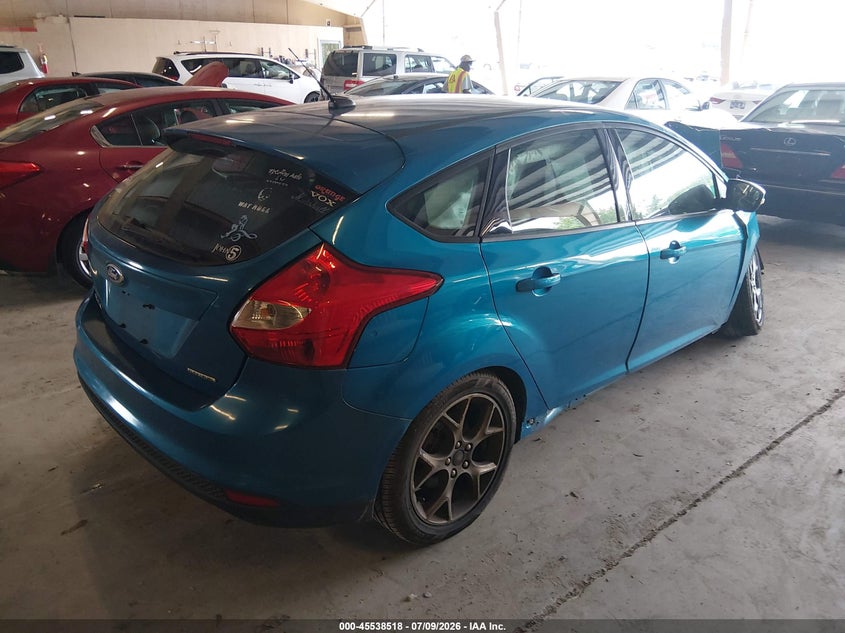2014 FORD FOCUS auction photo 4