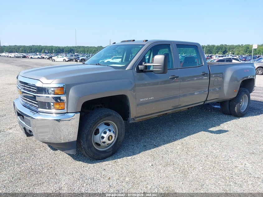 2017 CHEVROLET SILVERADO 3500HD auction photo 2