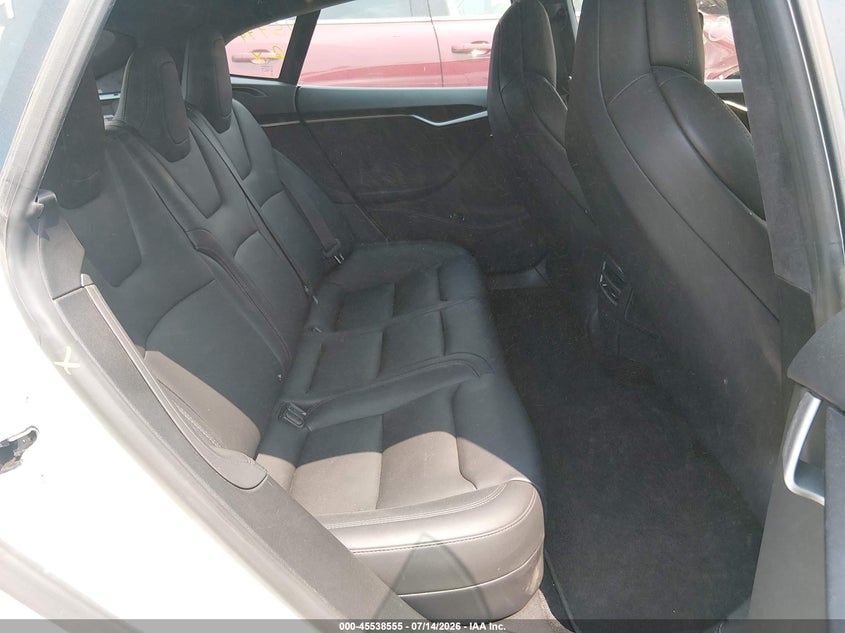 2019 TESLA MODEL S auction photo 8