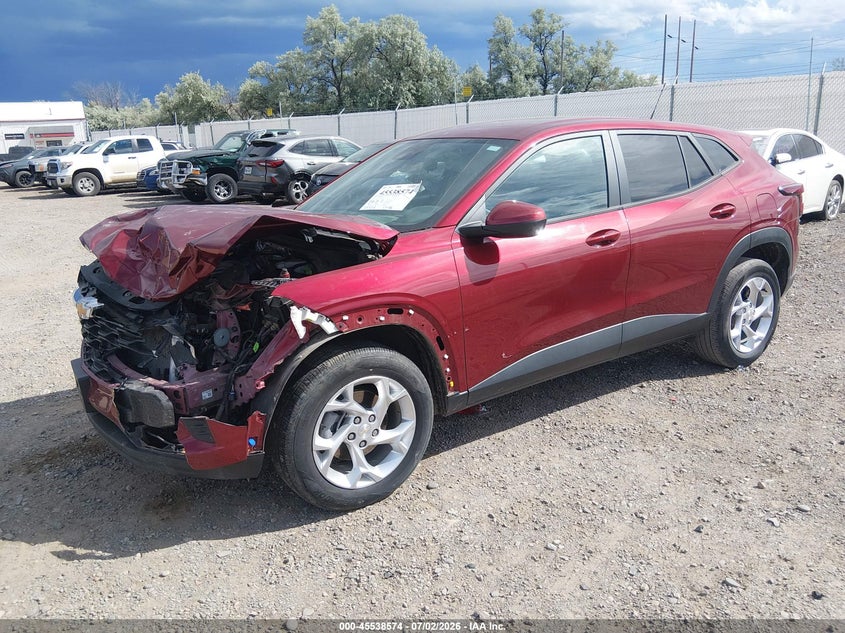 2024 CHEVROLET TRAX auction photo 2