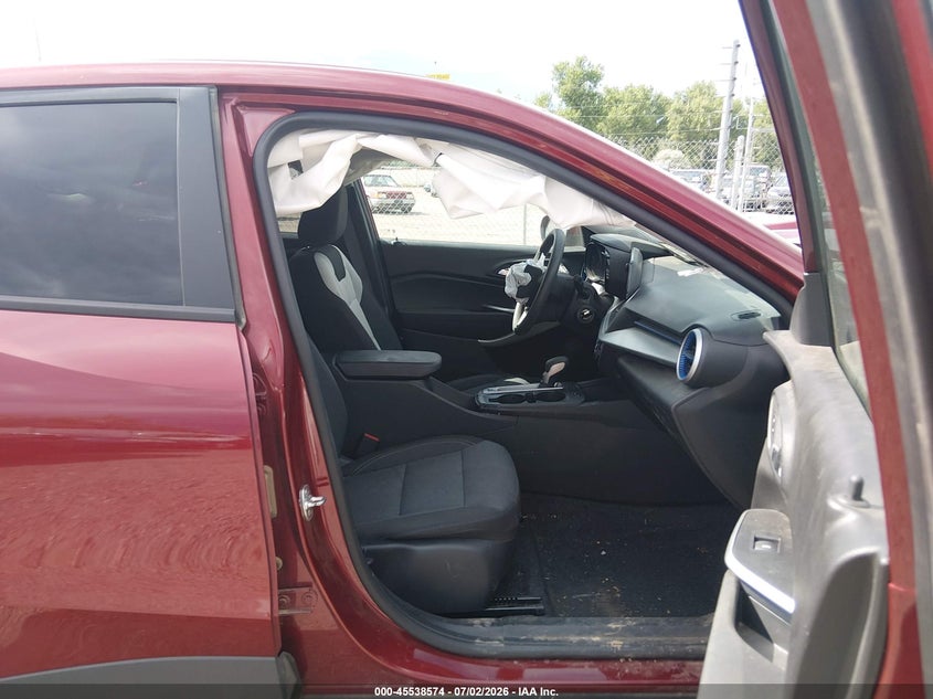 2024 CHEVROLET TRAX auction photo 5
