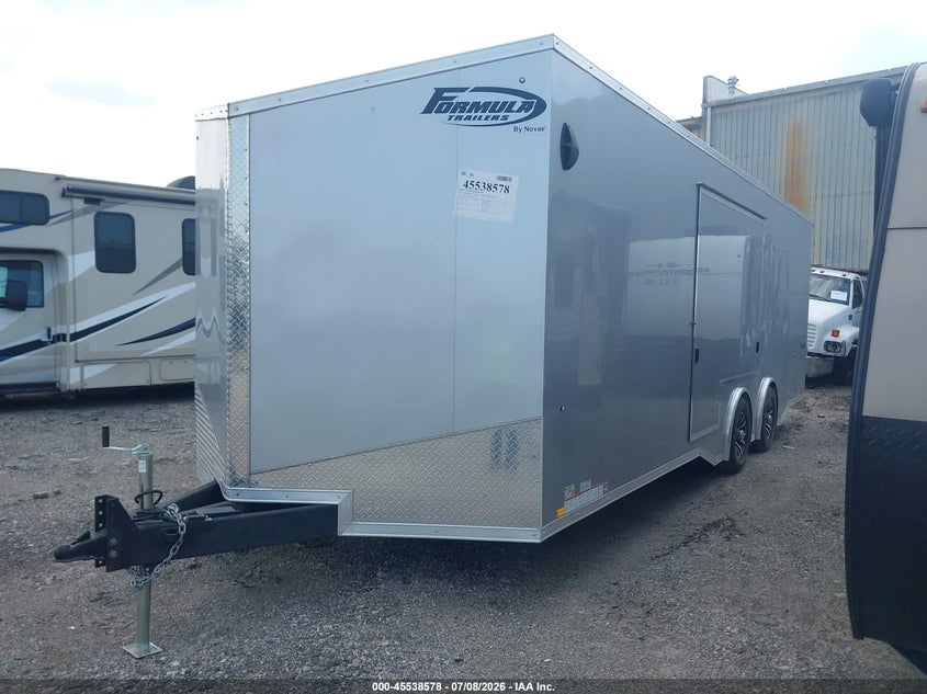 2025 FORMULA TRAILERS ENCLOSED TRAILER auction photo 2