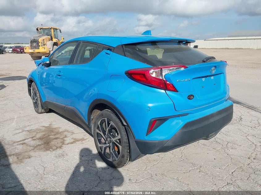 2019 TOYOTA C-HR auction photo 3