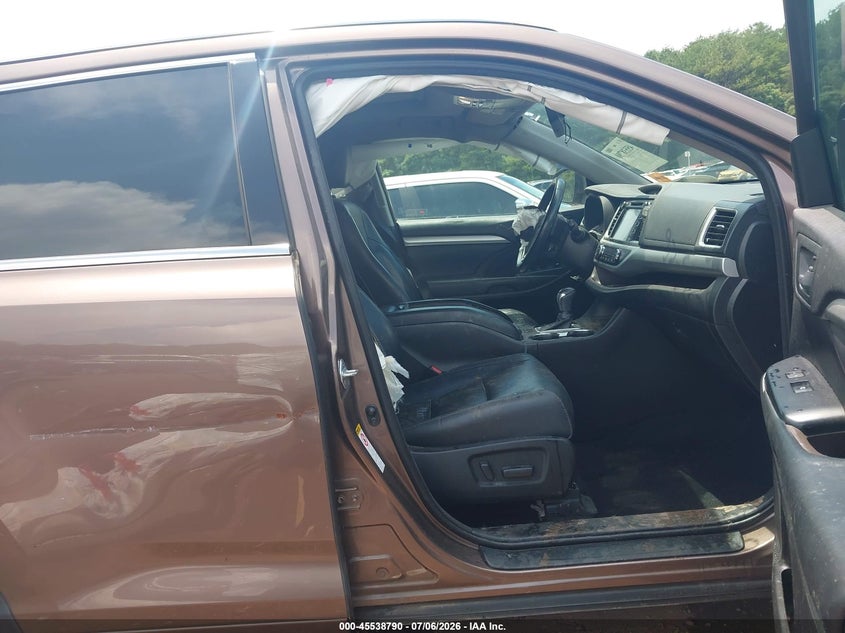 TOYOTA HIGHLANDER - zdjęcie 5
