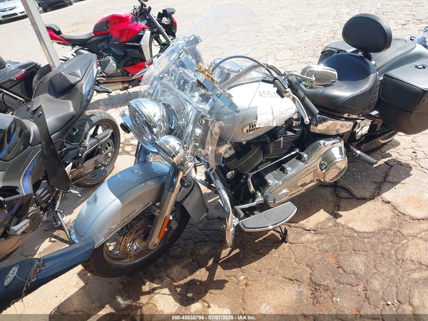 2023 HARLEY-DAVIDSON FLHCS auction photo 2