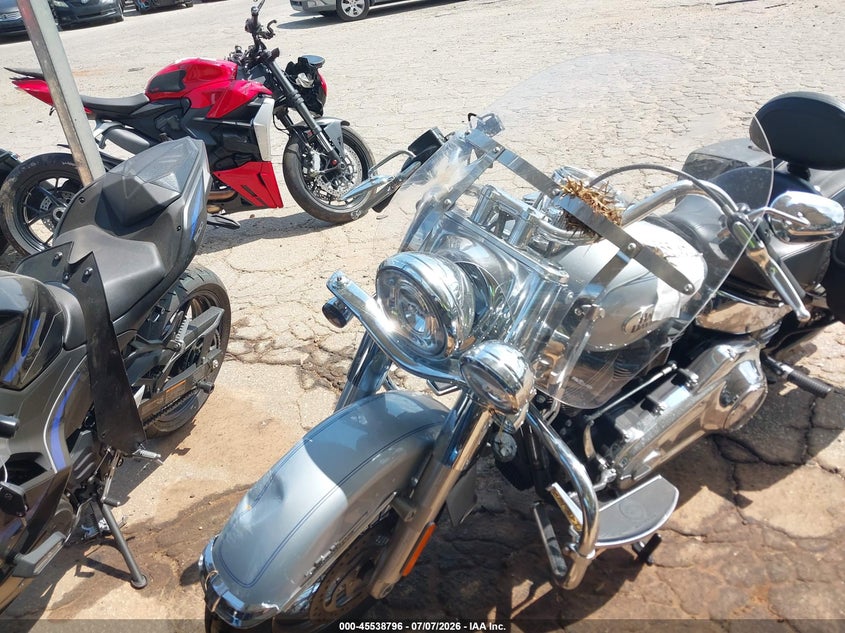 2023 HARLEY-DAVIDSON FLHCS auction photo 5