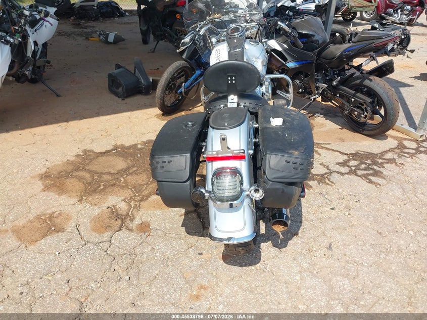 2023 HARLEY-DAVIDSON FLHCS auction photo 6
