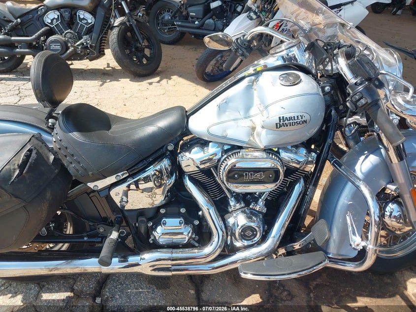 2023 HARLEY-DAVIDSON FLHCS auction photo 8