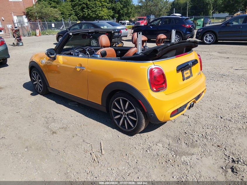 2016 MINI CONVERTIBLE auction photo 3