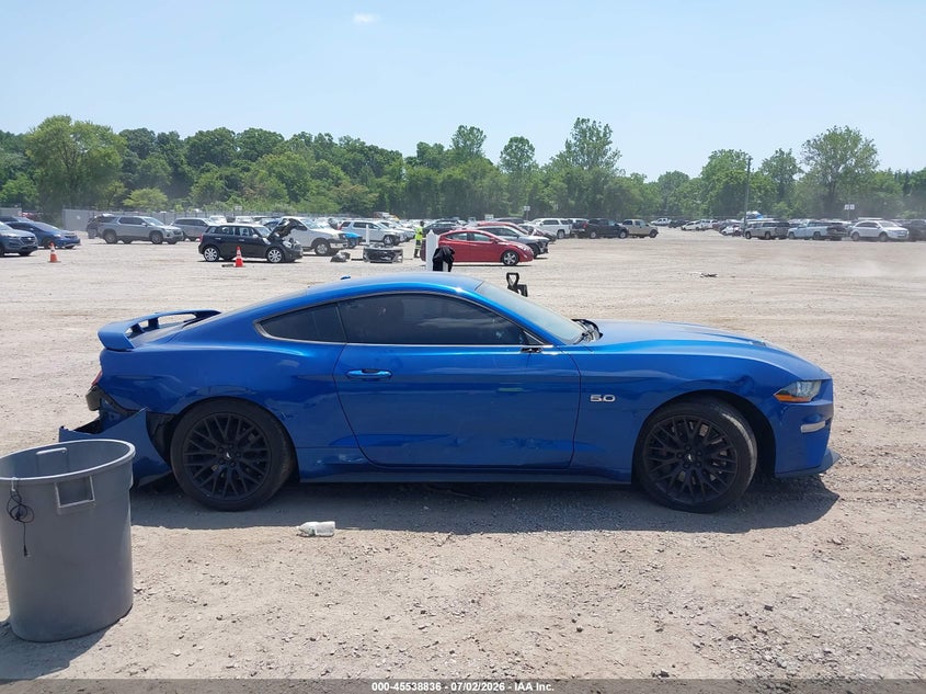 FORD MUSTANG - zdjęcie 13