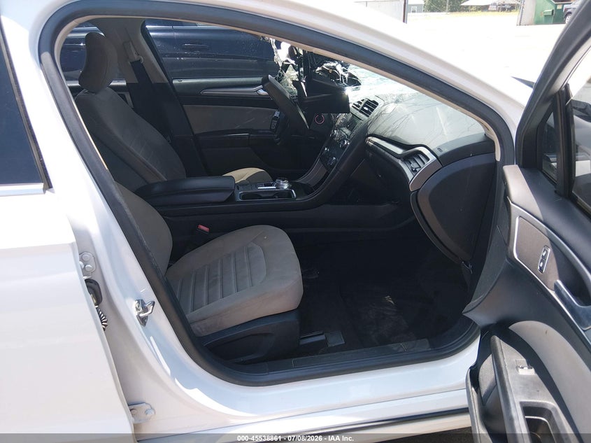 2019 FORD FUSION auction photo 5