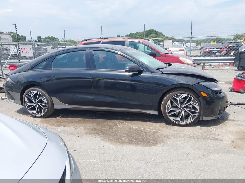 2025 Hyundai Ioniq 6 Limited VIN: KMHM54AA7SA103720 Lot: 45538959