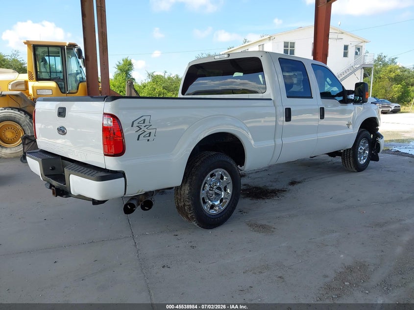 2015 FORD F-250 auction photo 4