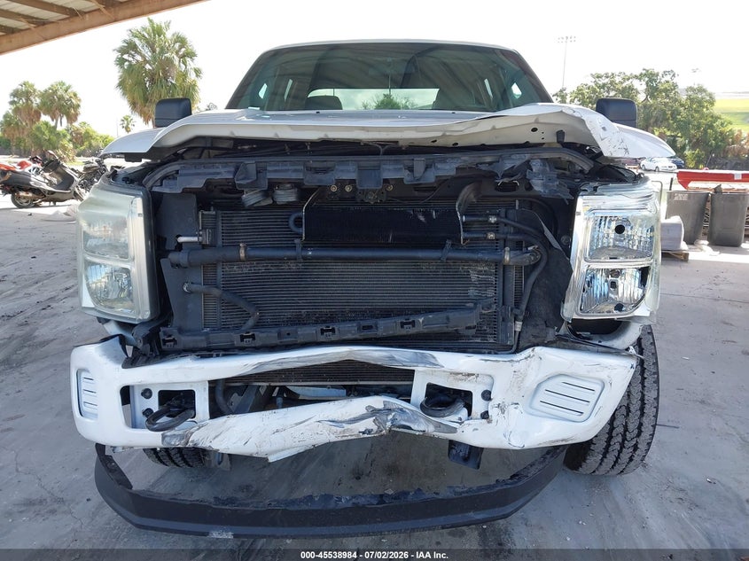 2015 FORD F-250 auction photo 6
