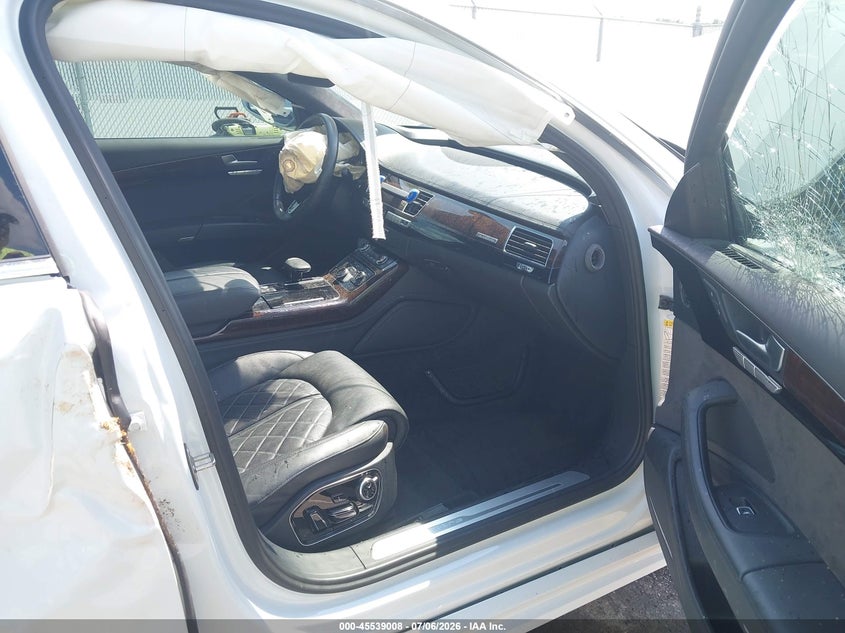 2016 AUDI A8 L auction photo 5